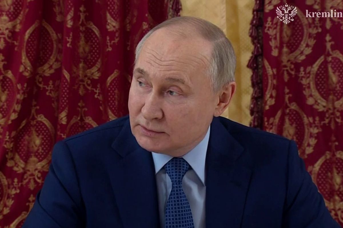 Путин: те, кто говорит об отмене русской культуры, — неумные люди