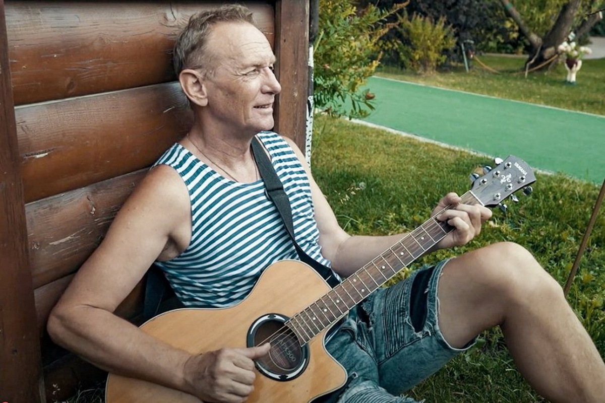 Умер Андрей Малахов: российский поэт, фотограф, автор-исполнитель