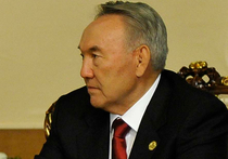 Чтобы не допустить «цветной революции», Назарбаев провел выборы главы государства