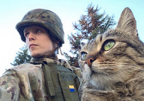 Руфер Мустанг, покрасивший высотку в Москве, воюет за полк «Азов»