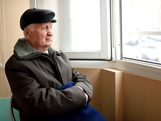 91-летнего фронтовика, бежавшего от войны с Украины, не очень-то ждали в родной России