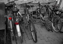 Обзор цен в Москве: по весне дорожают обои и велосипеды