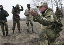 Мобилизация и национализация: что сулит военное положение на Украине