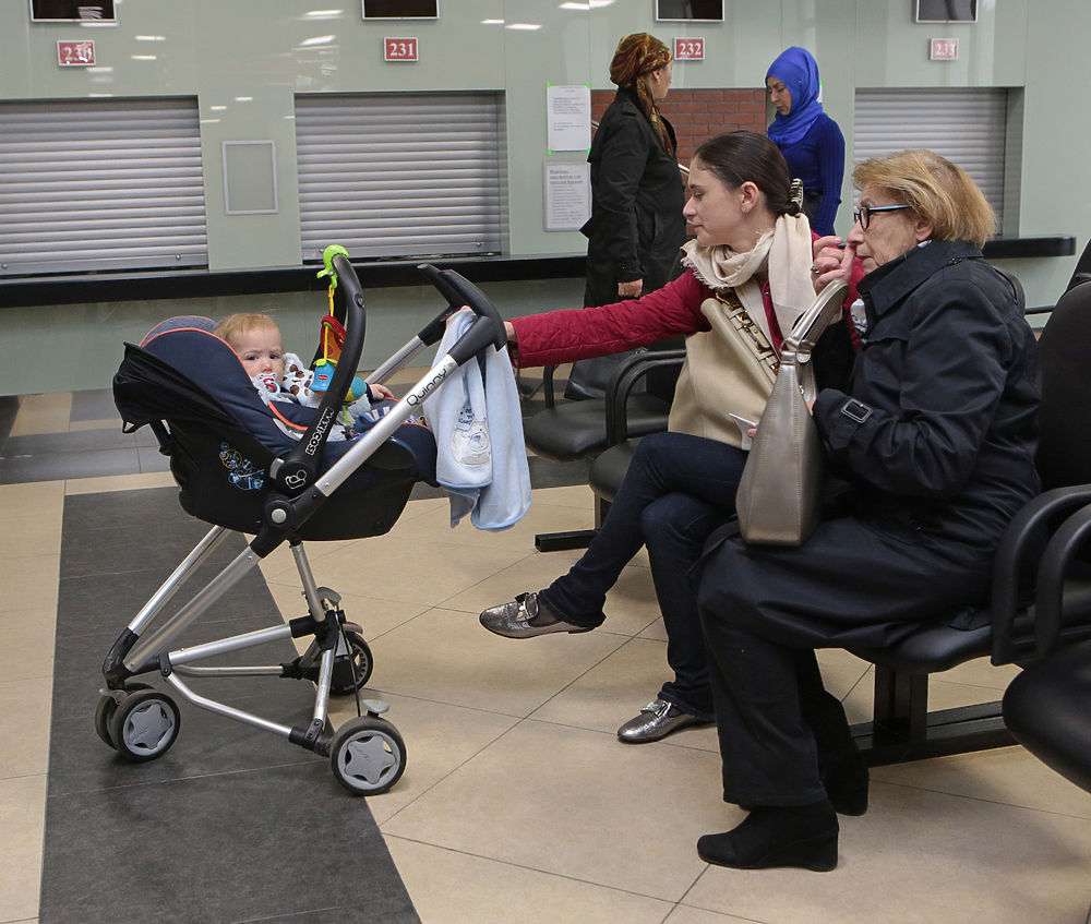 Загранпаспорт ребенку за сутки: новая услуга столичного УФМС