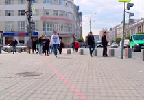 В Кремле одобирил идею с красной линией для туристов в Москве