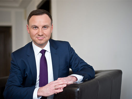 Новый президент Польши задекларировал две квартиры, два автомобиля и 75 тыс. евро 