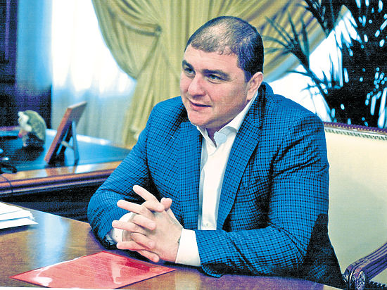 Единственный «красный» губернатор дал откровенное интервью «МК Черноземье»