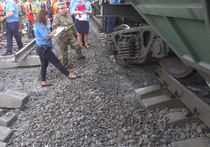 Одесские партизаны взорвали железную дорогу под грузовым составом