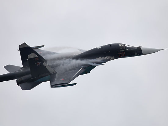 Новейшие российские боевые самолеты падают средь бела дня