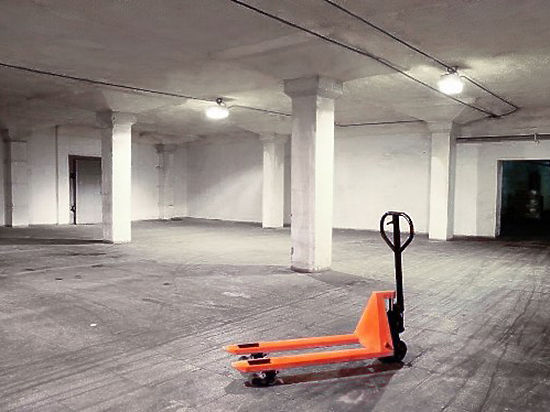 Сегодня большая часть продуктов питания совершает свой путь в течение длительного времени, то для ее сохранности часто требуются особые условия