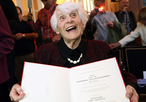 102-летняя немка стала старейшим кандидатом наук в мире
