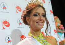 В конкурсе «Мисс Москва -2015» победила будущая экономистка Оксана Воеводина 