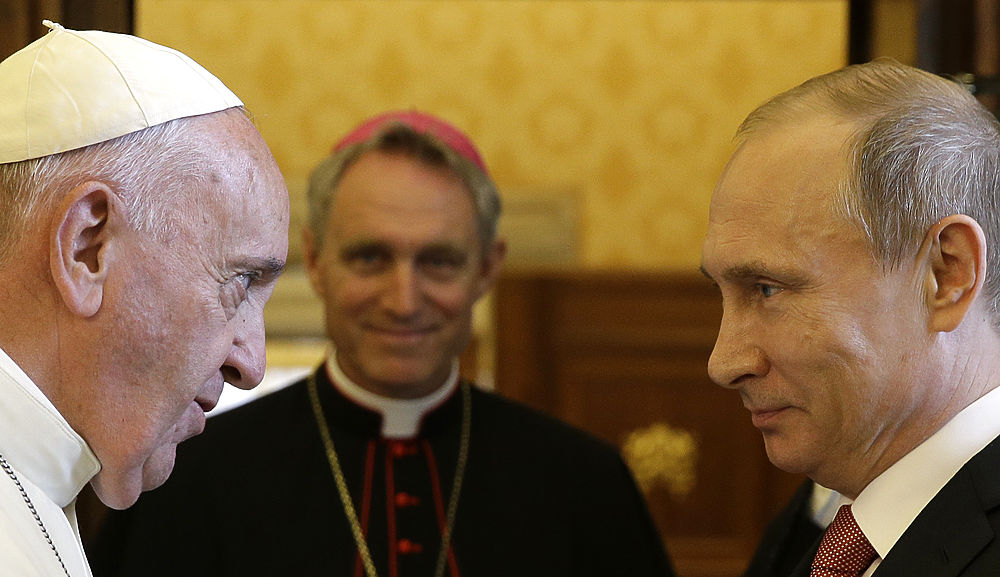 Владимир Путин встретился с Папой Римским Франциском