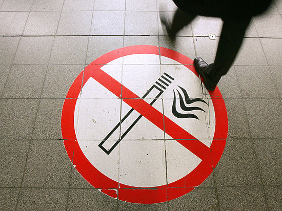 Половины жителей России никогда и не курило, а 11% смогли отказаться от этой вредной привычки