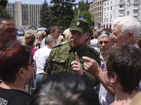 На переговоры по гуманитарным проблемам Украина отреагировала полной блокадой ДНР и ЛНР