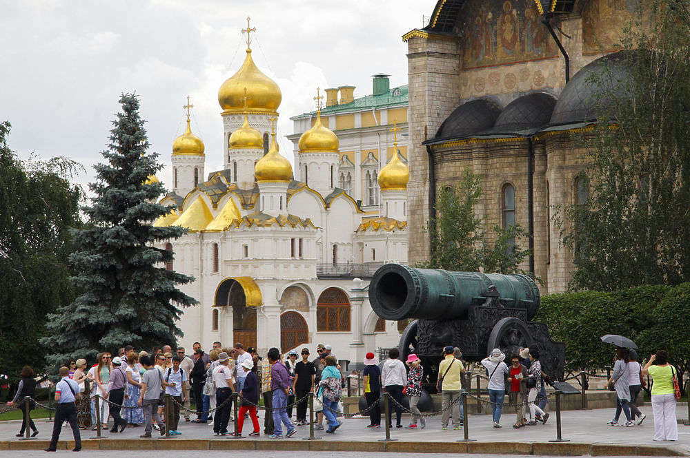 Кремль до сих пор притягивает туристов