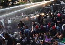 Эксперты о митинге в Ереване: протестный потенциал в Армении огромен
