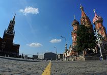 Что почитать под Кремлем: на Красной площади стартует книжная ярмарка