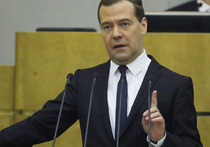 Без 100-долларовой скидки: Медведев назвал цену на газ для Украины