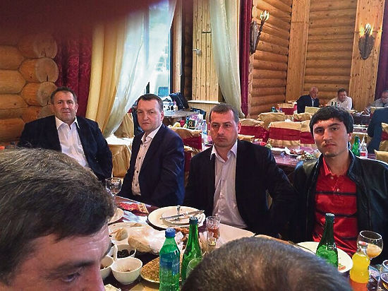 Азиз Батукаев организовал сходку своих «коллег» в Чечне