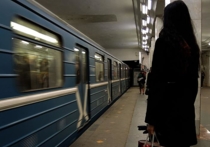 Пассажирам метро предпишут пропускать детей в вагон впереди себя