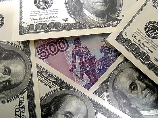 Похитив из московской квартиры сотрудницы банка валюту и ювелирные изделия, преступники поставили рекорд 2015 года по квартирным кражам