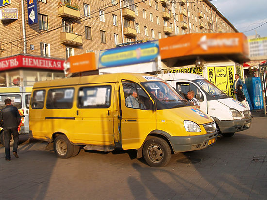 В салонах этих машин поменяют покрытие