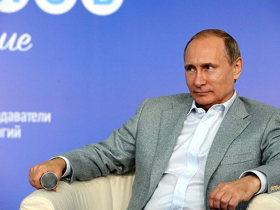 Президент России поддержал идею максимальной свободы на просторах "всемирной паутины", правда с небольшими оговорками