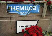На могилы Немцова и Политковской станут водить экскурсии
