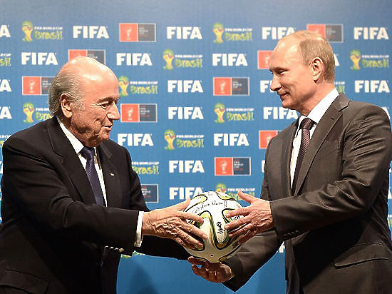 Владимир Путин, члены ФИФА и легенды мирового футбола провели торжественную церемонию