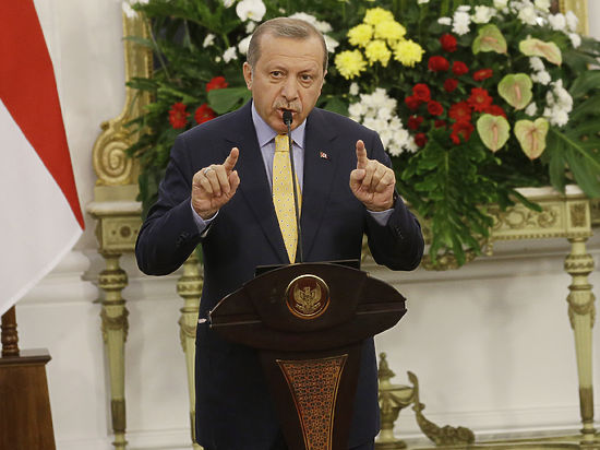 Турецкий лидер обратился к Всемирному конгрессу крымских татар