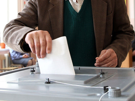 ЦИК завершила прием уведомлений от политических партий, желающих принять участие в парламентских выборах