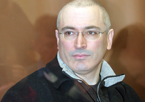 Отец Михаила Ходорковского прибыл на допрос в Следственный комитет