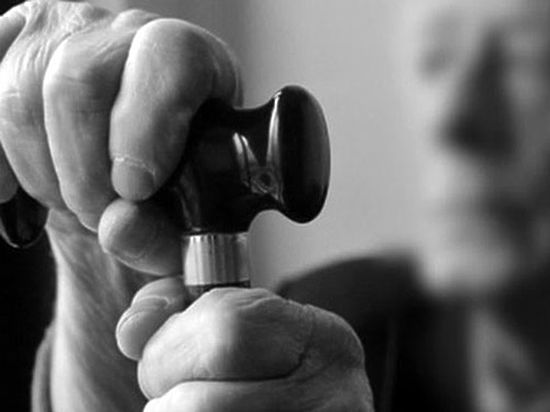 Дедовщина преклонного возраста