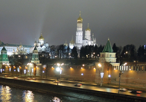 На День города в Москве украсят даже внутреннюю сторону набережных