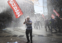 Турция: чем запомнится жаркое политическое лето 2015 года