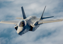 Западные эксперты: Русские истребители разорвут американский F-35 на куски