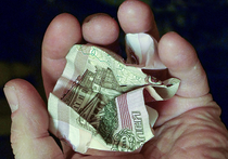Правительство — о падении рубля: ʺЛежим на дне, надо просто пережитьʺ