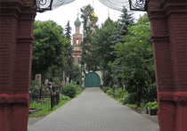 "Квадрат" земли на самом дорогом кладбище Москвы будет стоить почти 600 тысяч рублей