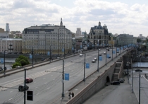 На мостах в Москве будут досматривать не только машины, но и людей