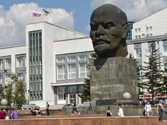 Памятник Ленину в Улан-Удэ вошел в Книгу рекордов России