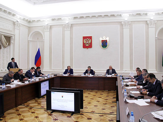 Сегодня истекает крайний срок, к которому «Дальпитерстрой» обязался начать активную работу на объектах