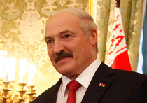 Положит ли женщина Лукашенко на лопатки