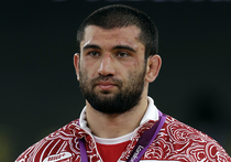 Омар Муртузалиев: «Наш борец Билял Махов установил в Лас-Вегасе уникальный рекорд!»