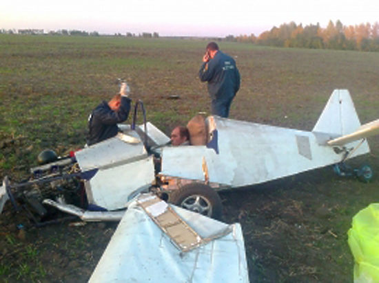 Авиатора-самоучку спасатели искали двое суток и нашли в поле с озимыми