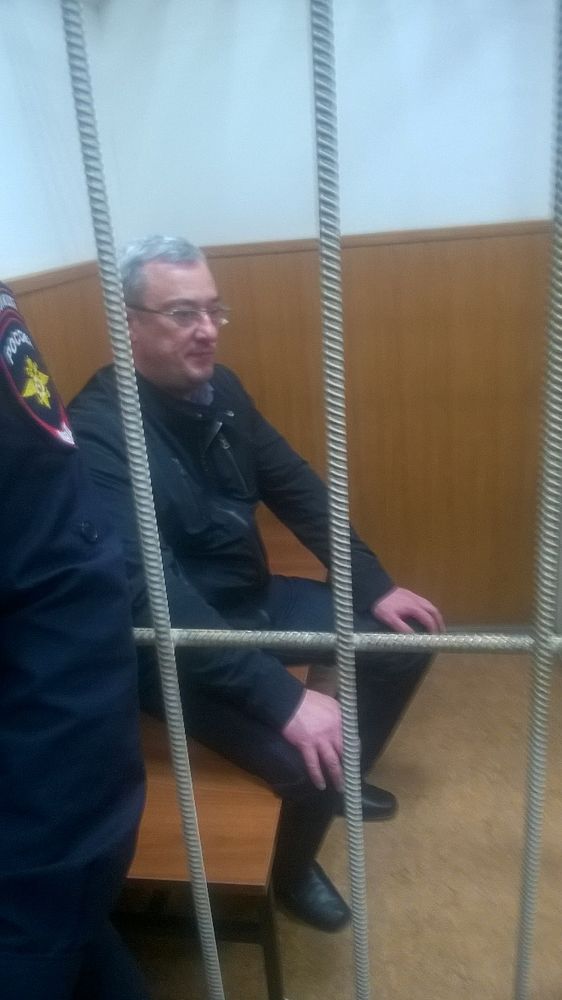 Судьба обвиняемого в мошенничестве Вячеслава Гайзера решается в Басманном суде