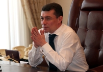 Минтруд предлагает повысить пенсию народным депутатам до 200 тысяч рублей