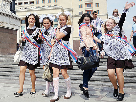 9,5 тысяч учителей в Новосибирске отметят 4 октября профессиональный праздник