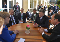 На переговорах «нормандской четверки» Путин, Меркель и Олланд атаковали Порошенко