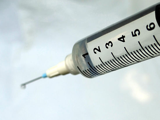 Противогриппозная прививка формирует ощутимую защиту от инсульта в течение пары месяцев после укола